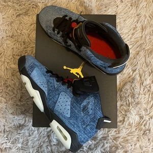 Nike Air Jordan 6 Retro